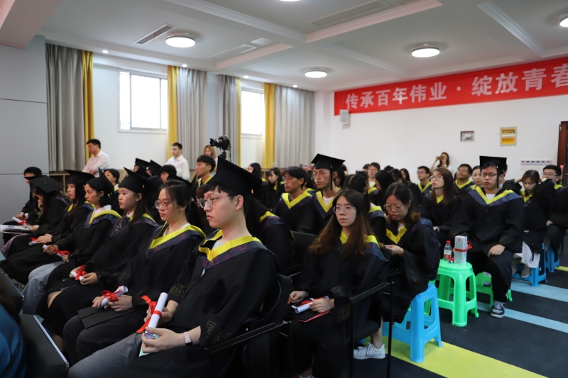 1624091171511067157.jpg 1624091171511067157.jpg