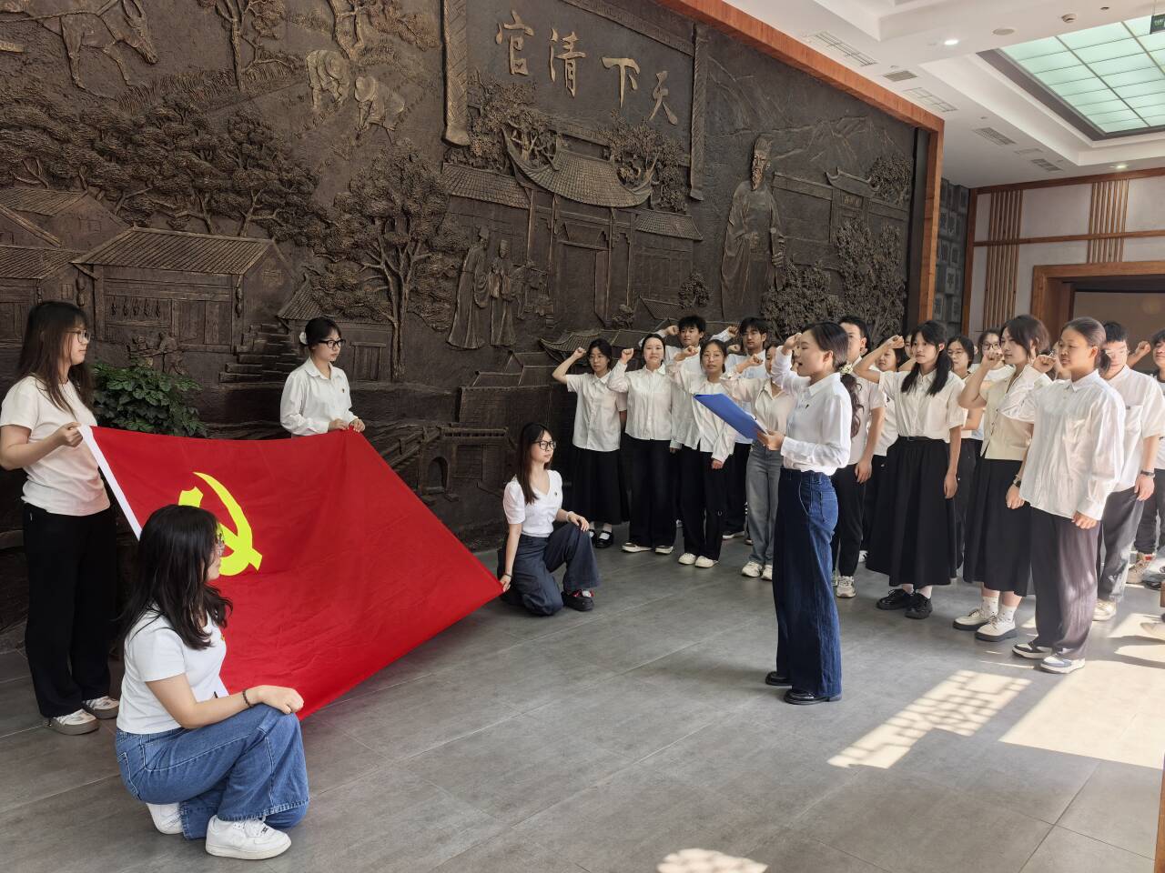 Vkvr_1750761508031079350.jpg Vkvr_1750761508031079350.jpg