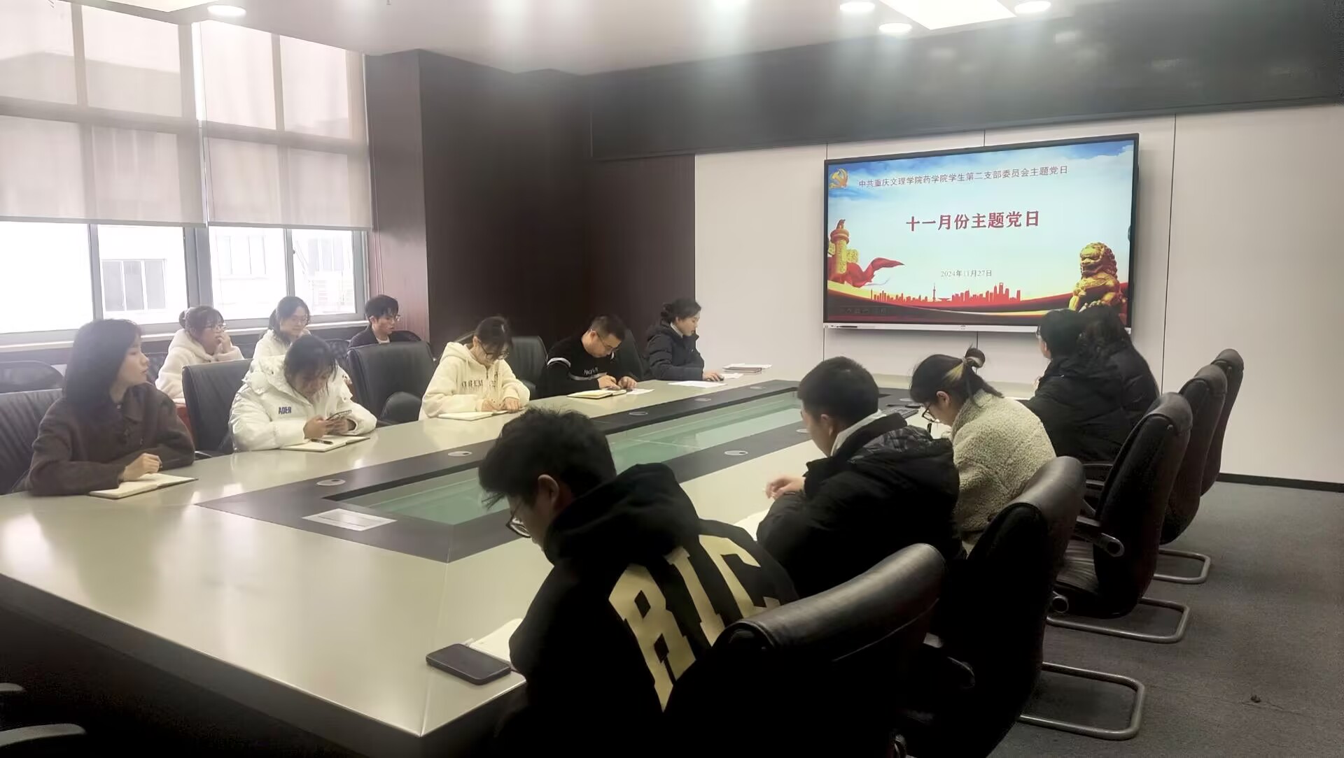 YiBd_1760965732651023619.jpg YiBd_1760965732651023619.jpg