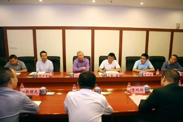 1542939076779023256.jpg DK2.jpg