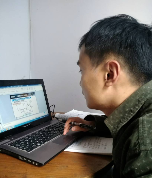 1584950941993087585.png 1584950941993087585.png